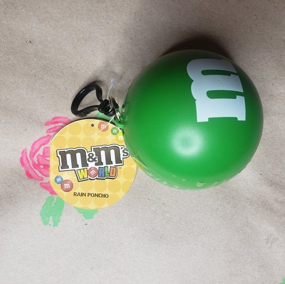 NEW M&M's Green Rain Poncho Ball  One Size - Picture 8 of 11